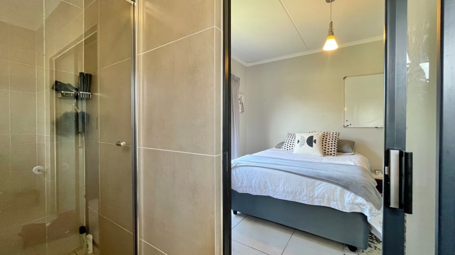 3 Bedroom Property for Sale in De Velde Western Cape